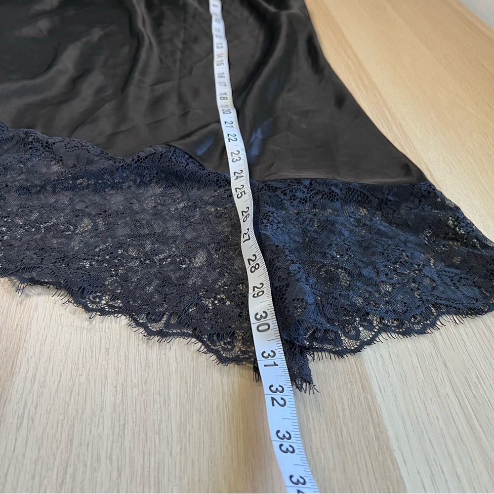 Anthropologie Black Midi Slip Skirt Asymmetrical Lace Hem Women’s XL - Picture 8 of 11